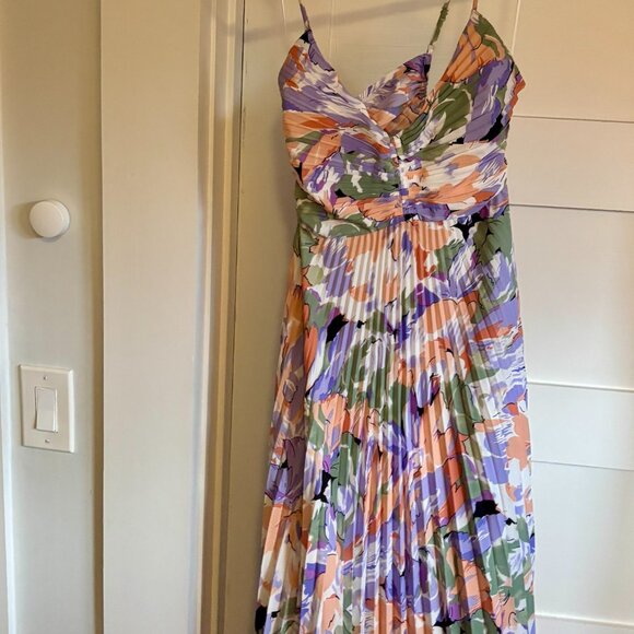 Blythe Floral Plisse Midi Dress - Size Small  CORAL MULTI - Picture 3 of 6